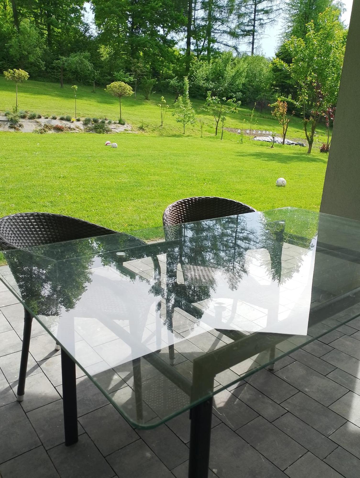 Apartament Z Ogrodem I Przemyśl Esterno foto